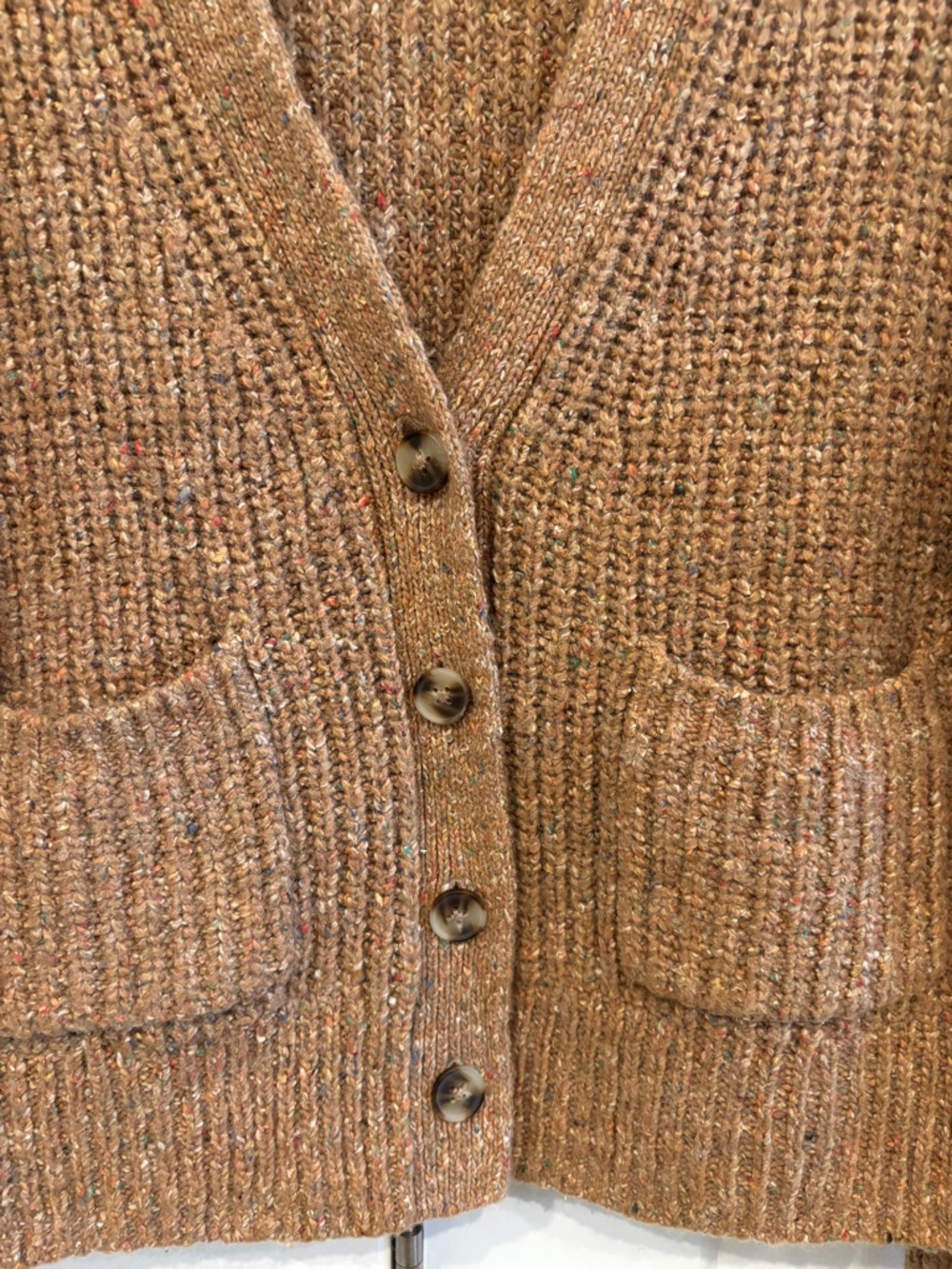 Madewell Tan Wool Blend Chunky V-Neck Cardigan. Size M - Picture 6 of 10